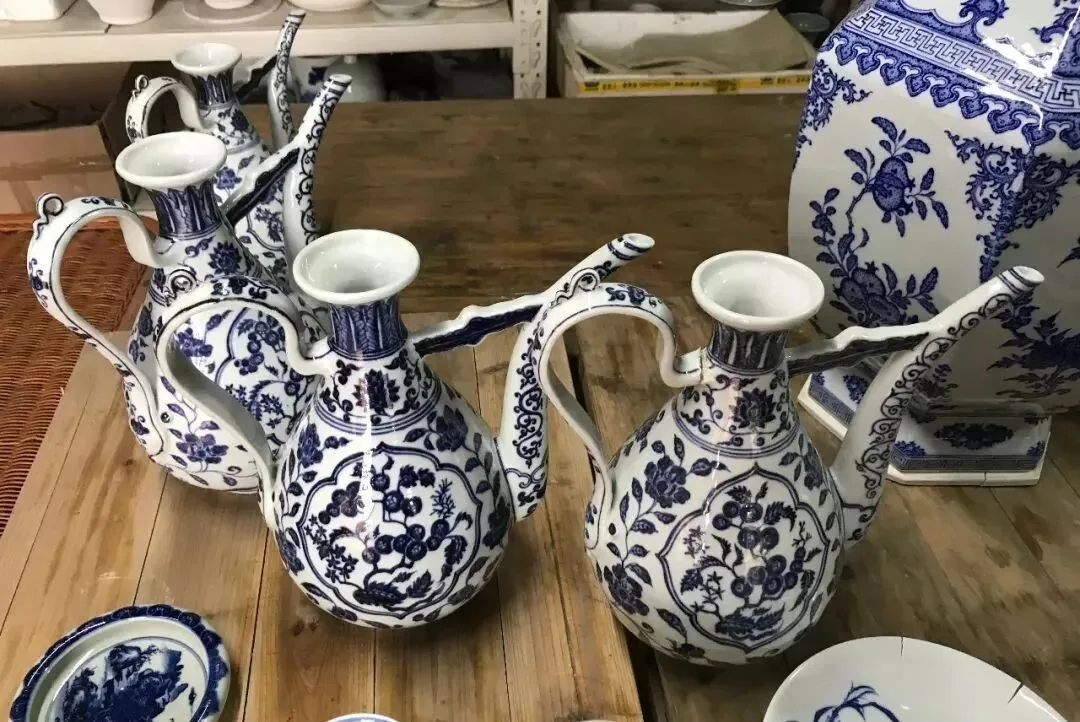 Finished Jingdezhen blue-and-white porcelain ware after firing